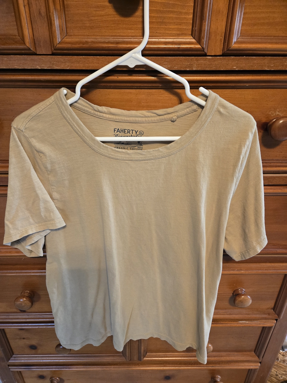 Faherty Women's Short Sleeve Tee in Khaki